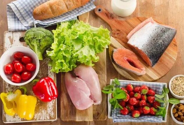 5万人20年随机对照:低脂饮食降低乳腺癌死亡风险